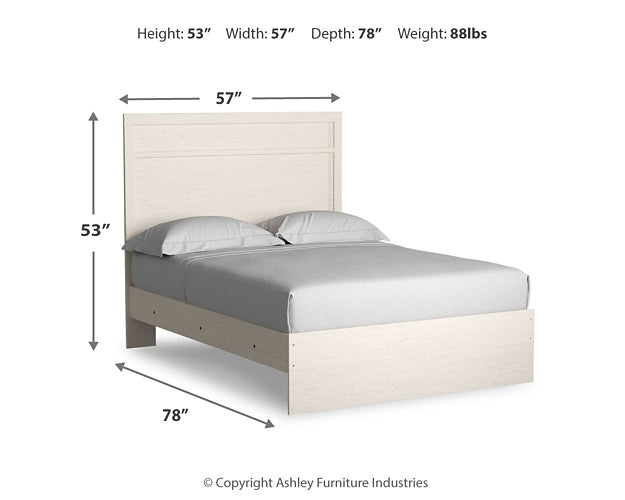 Stelsie Panel Bed