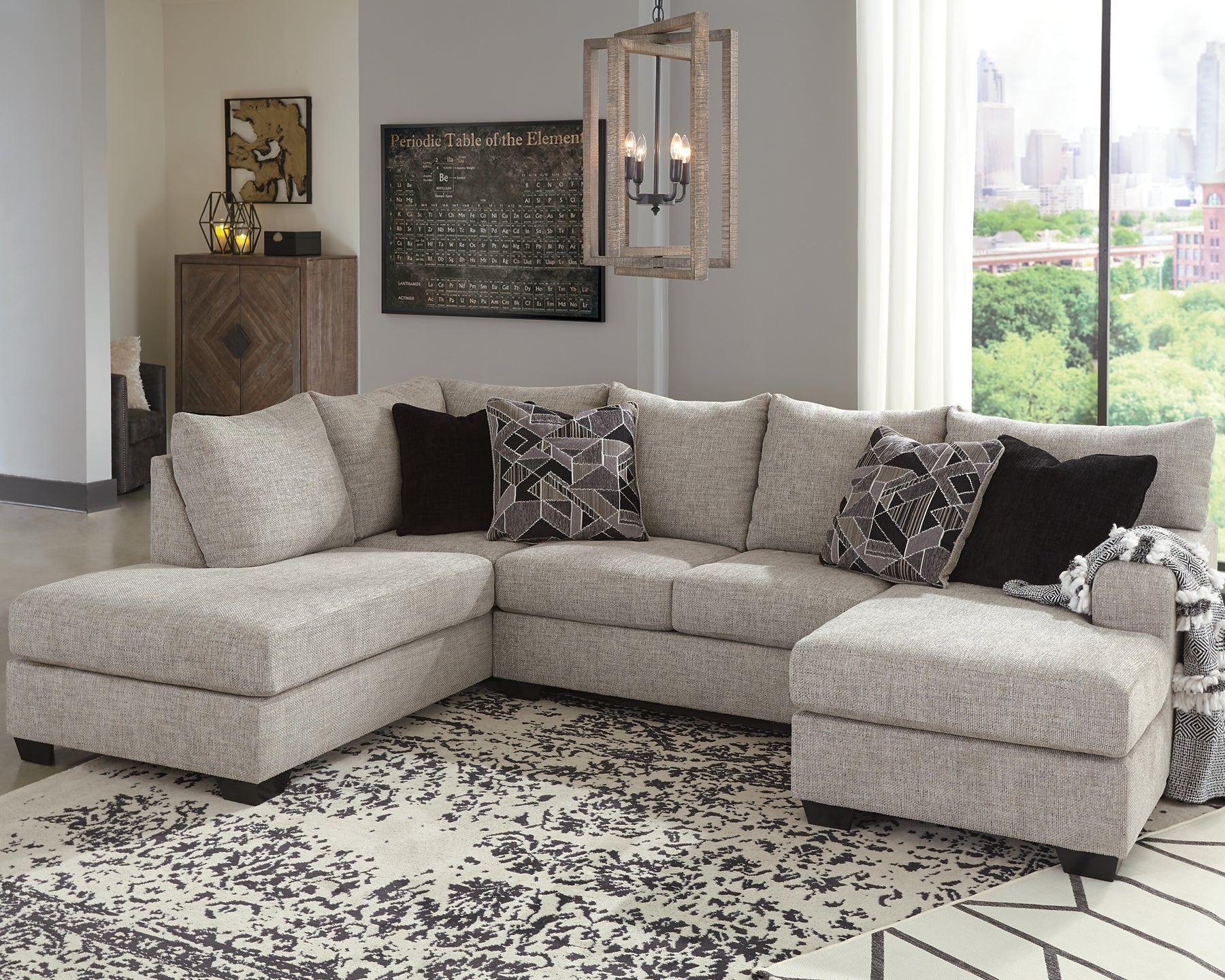 Bakterie Blot rester Megginson 2-Piece Sectional with Chaise – B & M Furniture