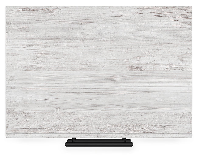 Cayboni King Panel Bed with Mirrored Dresser, Chest and Nightstand